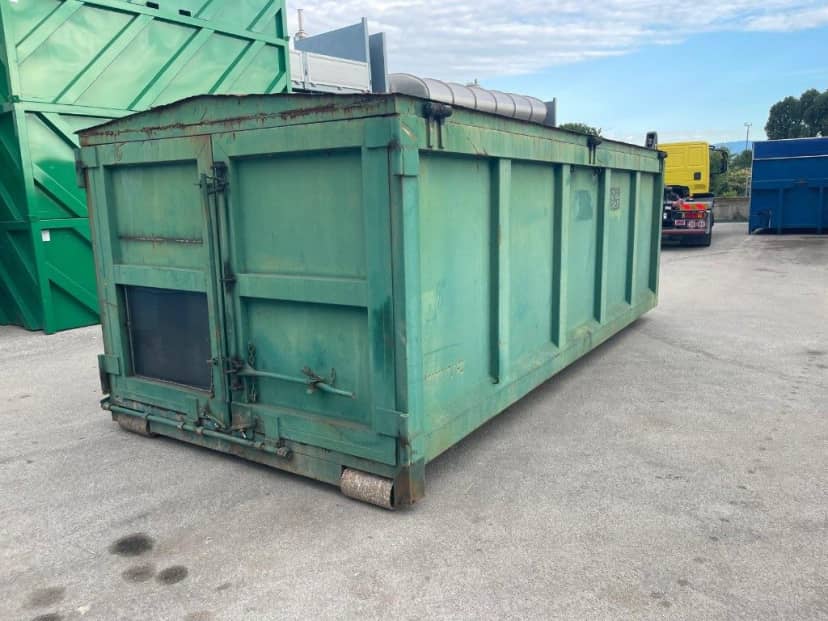CONTAINER SCARRABILE USATO PER INGOMBRANTI CON COPERCHIO IDRAULICO — foto 3 di 7
