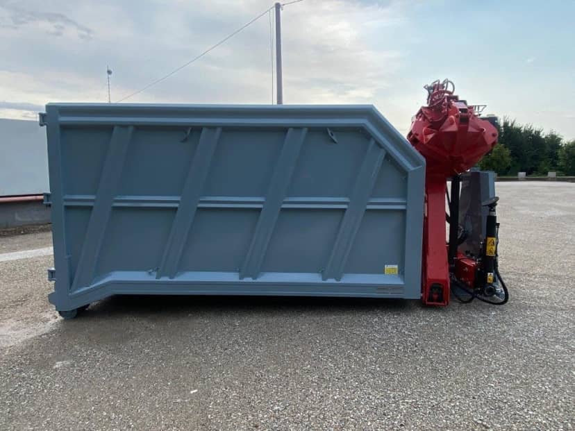 CONTAINER NUOVO SCARRABILE A CIELO APERTO PER INGOMBRANTI CON GRU E POLIPO — foto 4 di 9