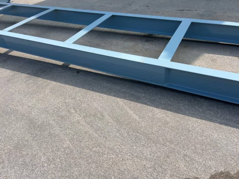 CULLA SCARRABILE NUOVA TWIST LOCK PER CASSONI MARITTIMI — foto 9 di 10