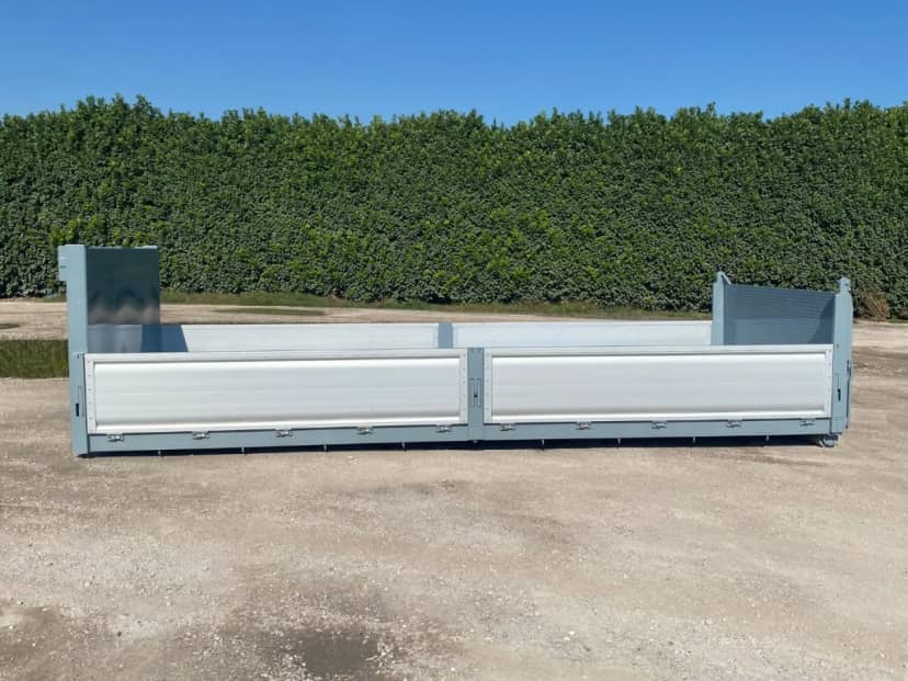 CONTAINER A PIANALE CON PIANTONI RIMOVIBILI IN FERRO E SPONDE IN TR5 APERTURA PO — foto 6 di 10