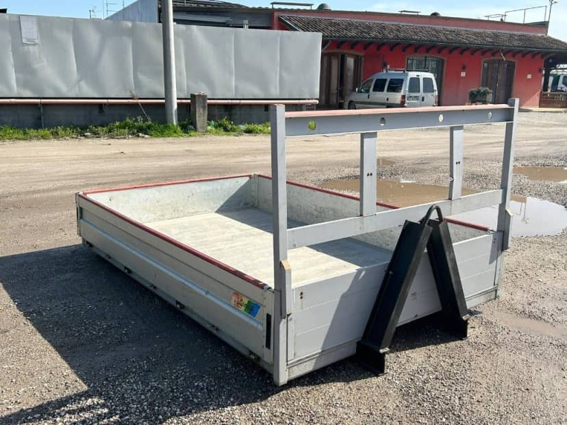 CONTAINER A PIANALE USATO SCARRABILE CON SPONDE IN ALLUMINIO TR5 — foto 7 di 9