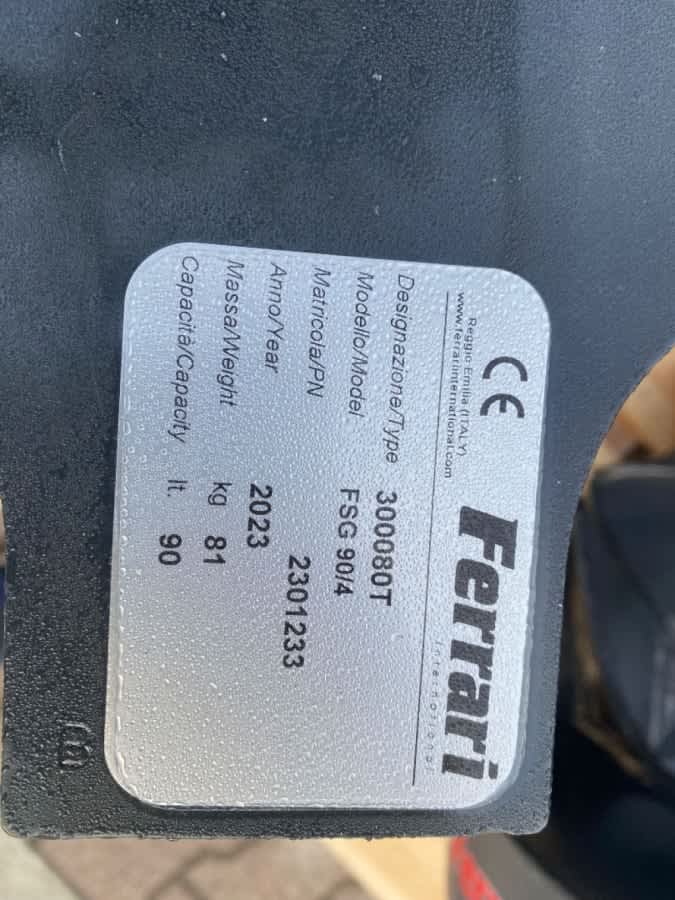 POLIPO NUOVO MARCA FERRARI A 4 PALE CON ROTORE IDRAULICO — foto 5 di 6