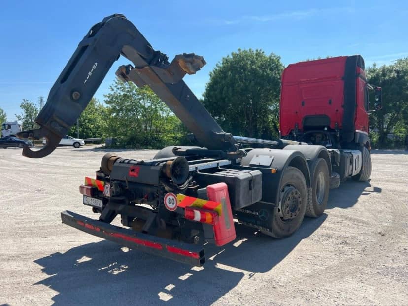 MERCEDES ACTROS 25.51 SCARRABILE PNEUMATICO POSTERIORE 6X2 — foto 4 di 10