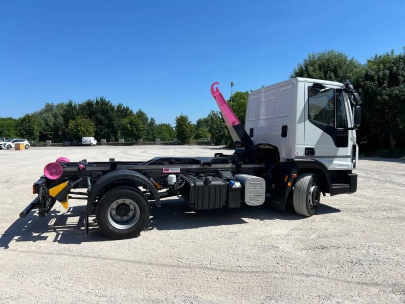IVECO 120EL18 SCARRABIL BALESTRATO ANTERIORE E BALESTRATO POSTERIORE — foto 6 di 10