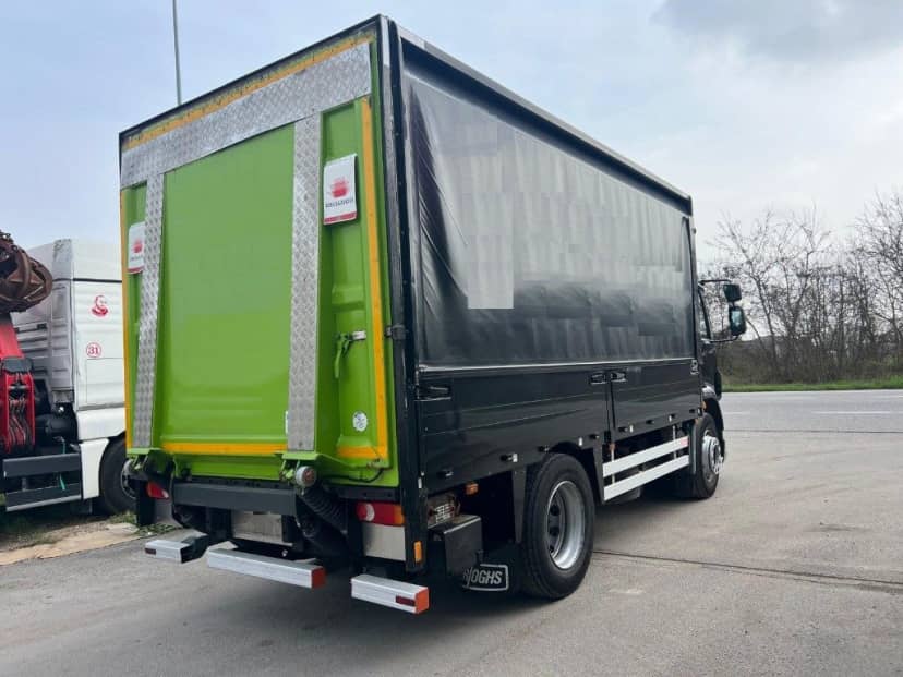 DAF LF CENTINATO USATO BALESTRATO ANTERIORE E PNEUMATICO POSTERIORE — foto 3 di 10