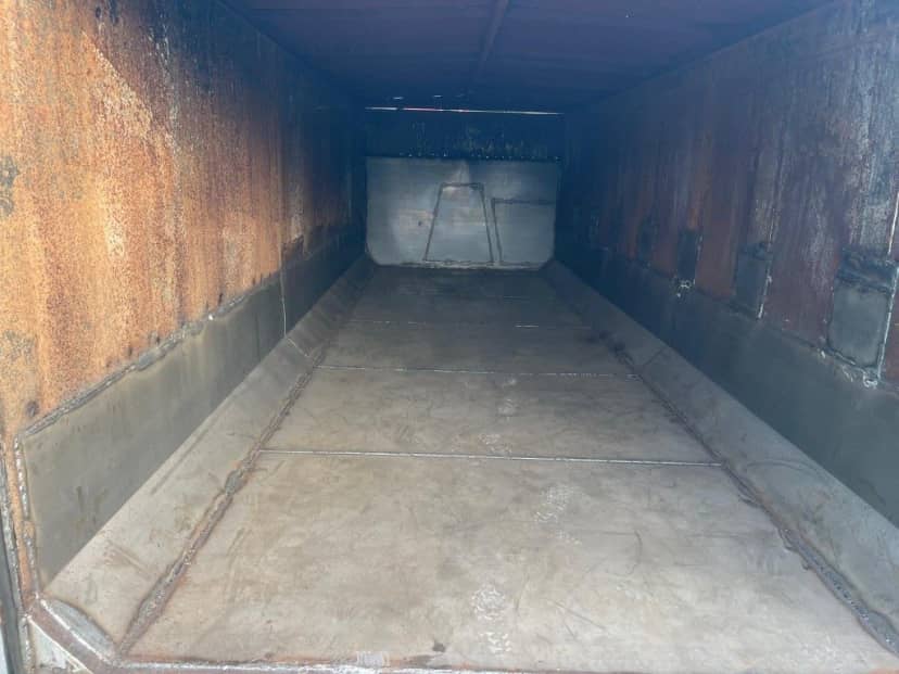 CONTAINER SCARRABILE USATO CON COPERCHIO PER INGOMBRANTI STAGNO — foto 9 di 10