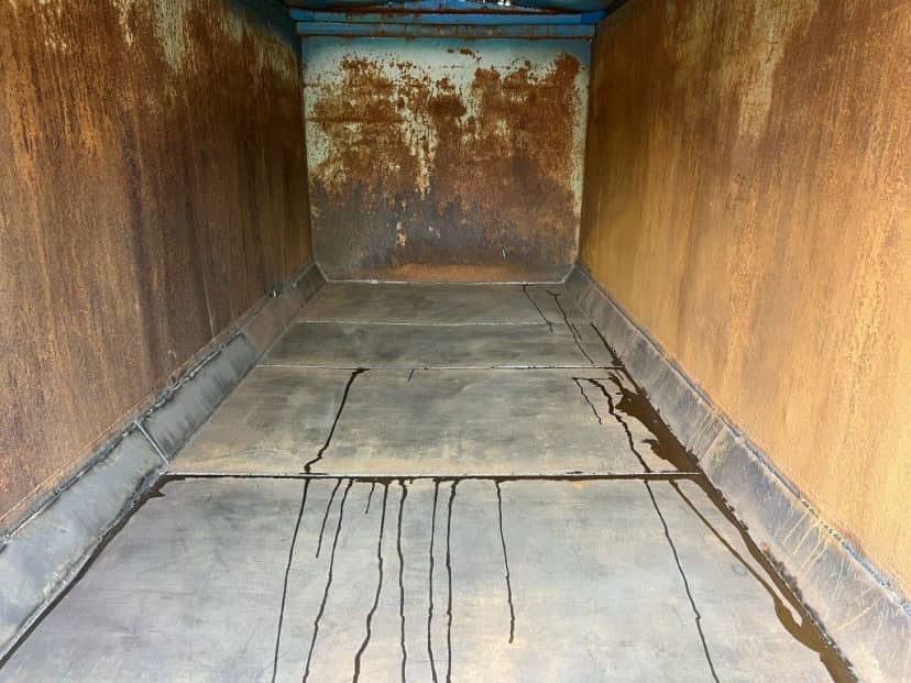 CONTAINER SCARRABILE USATO CON COPERCHIO PER INGOMBRANTI STAGNO — foto 7 di 9