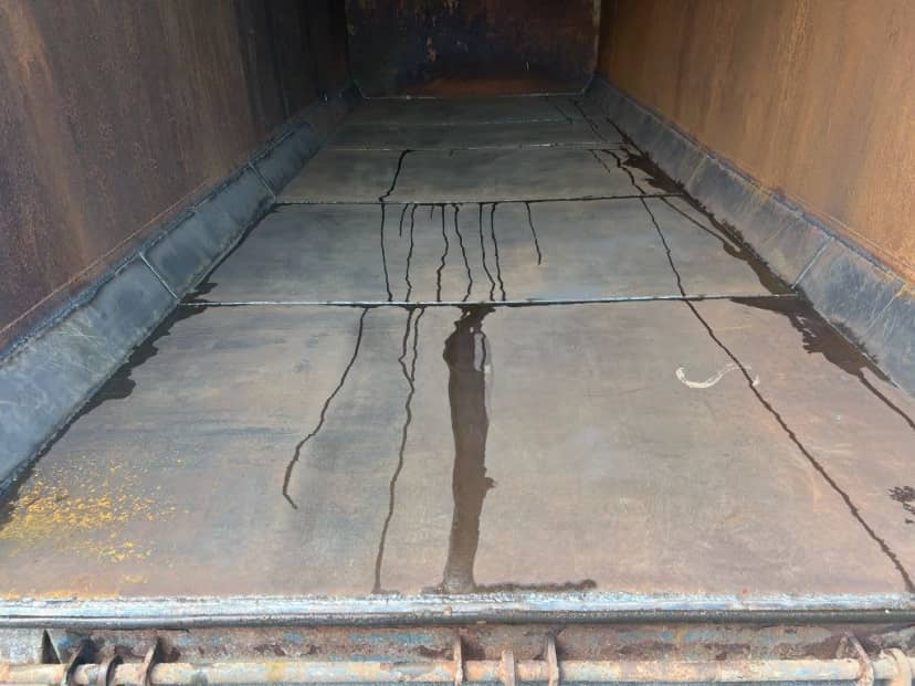 CONTAINER SCARRABILE USATO CON COPERCHIO PER INGOMBRANTI STAGNO — foto 8 di 9