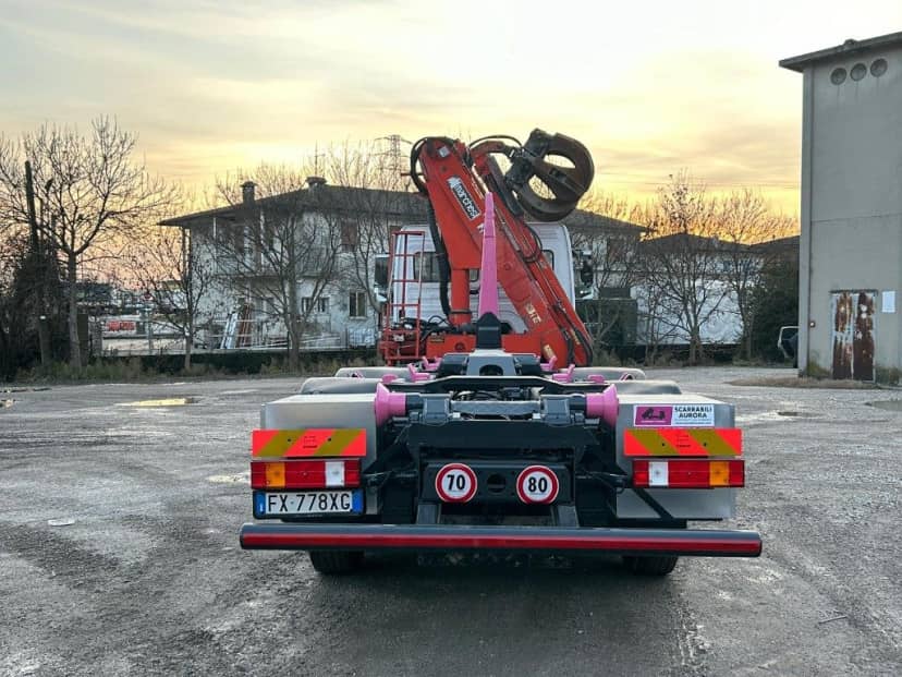 MERCEDES AXOR 2533 SCARRABILE CON GRU MARCHESI E POLIPO — foto 4 di 10