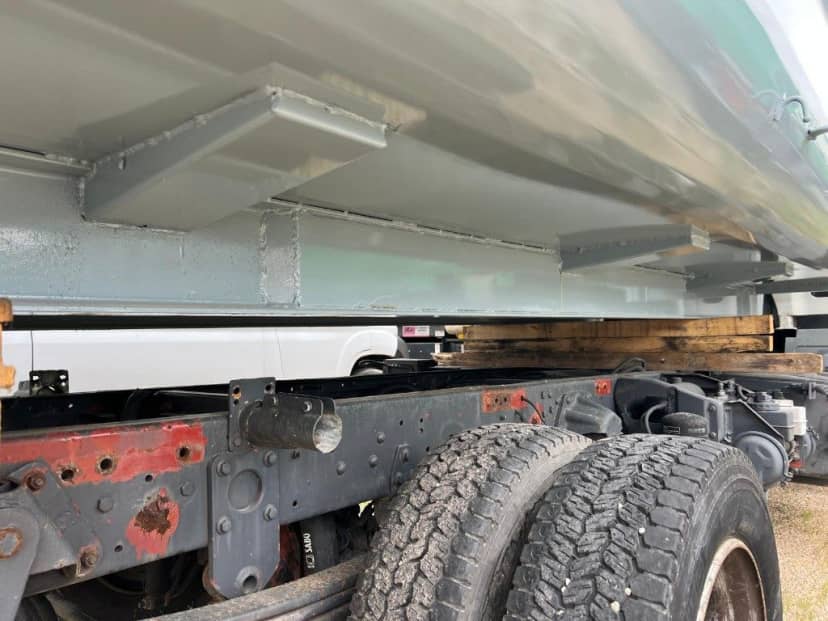 CONTAINER SCARRABILE NUOVO A CIELO APERTO PER INERTI RINFORZATO — foto 10 di 10