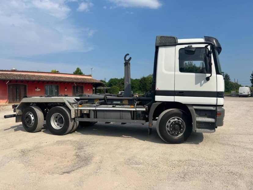 MERCEDES 1840 USATO SCARRABILE MACCHINA OPERATRICE 3 ASSI — foto 8 di 10