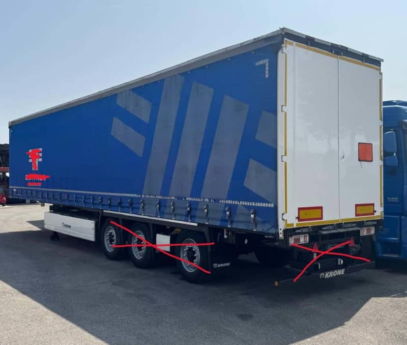 Ricambi semirimorchio Centinato Krone — foto 2 di 5