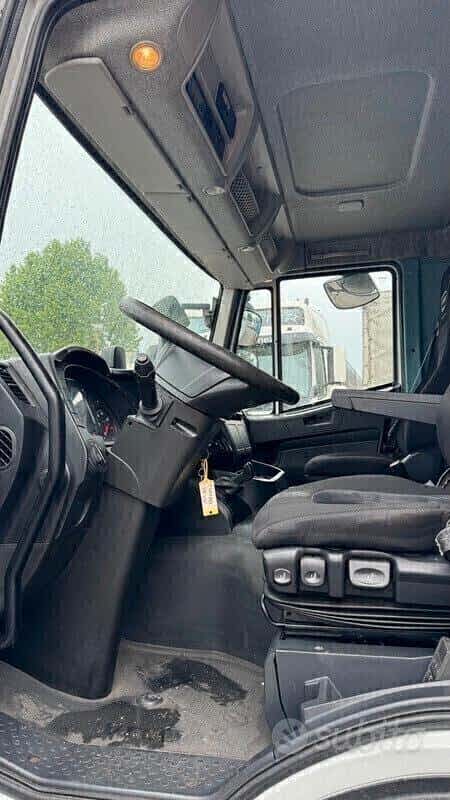 MOTRICE FRIGO IVECO — foto 7 di 8
