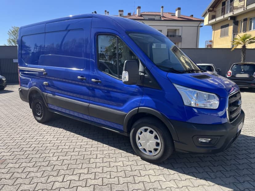 Ford Transit 350 ibrido 2.0TDCi EB MHEV 130CV IBRIDO — foto 4 di 8