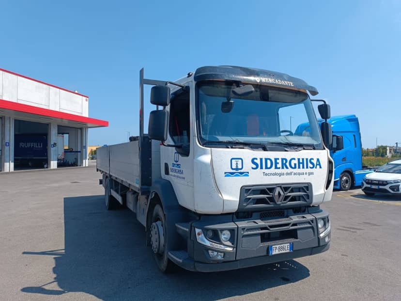 RENAULT TRUCKS D 250 18 t — foto 3 di 10