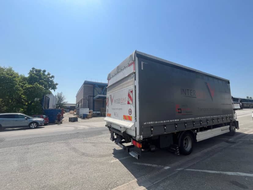 IVECO EUROCARGO ML120E25P CUBE – 12 TON – CENTINATO – SPONDA MONTACARICHI – GRU PALFINGER — foto 16 di 16