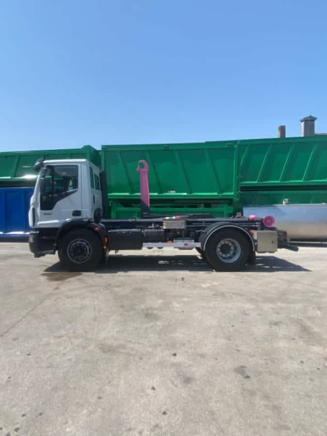 IVECO EUROCARGO 180E32K SCARRABILE NUOVO BALESTRATO 2 ASSI — foto 4 di 13