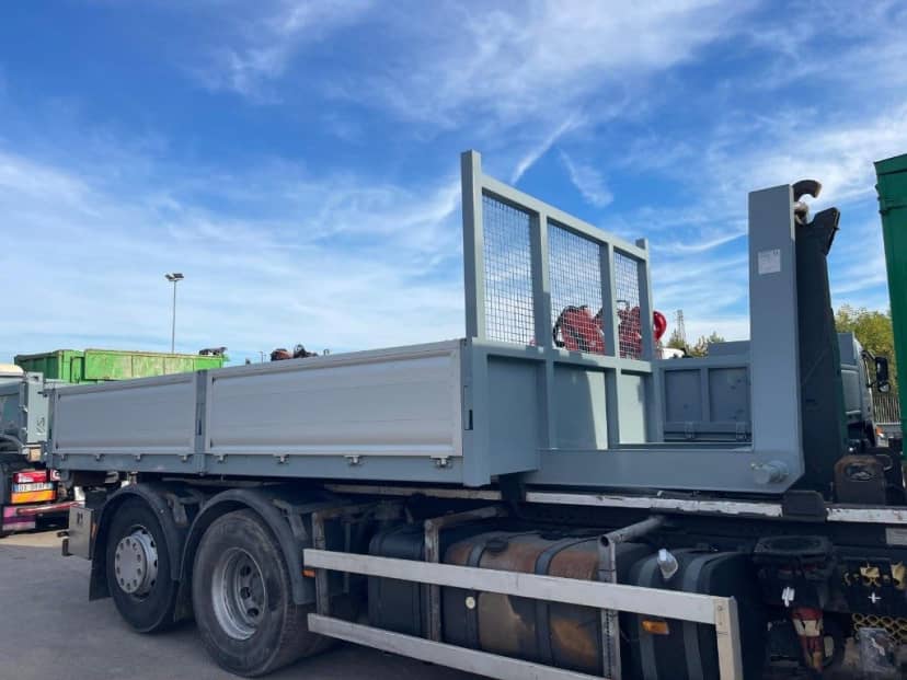 CONTAINER SCARRABILE NUOVO A PIANALE CON SPONDE IN TR5 E SPAZIO · 6,2 m · 9 m³ · Rif. 24-N-39