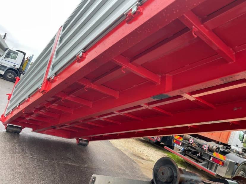 CONTAINER SCARRABILE NUOVO A PIANALE CON DUE SPONDE PER LATO IN · 6,2 m · 12 m³ · Rif. 24-N-37 — foto 8 di 8