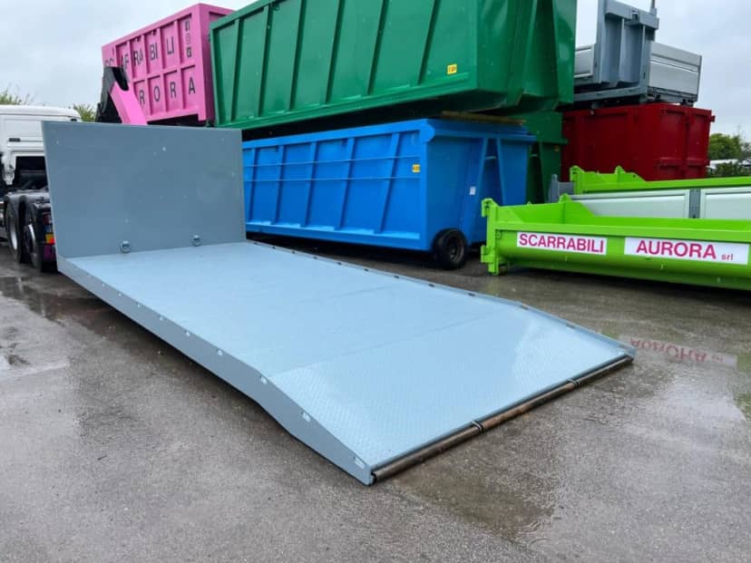 CONTAINER A PIANALE SENZA SPONDE CON CODA A ZERO PER CARICO MEZZI · 7,2 m · Rif. 22-N-62 — foto 4 di 16