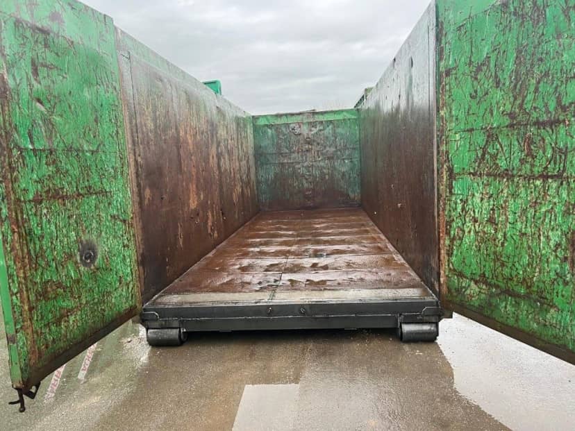 CONTAINER SCARRABILE USATO A CIELO APERTO PER INGOMBRANTI · 6,4 m · 33 m³ · Rif. 26-U-32 — foto 7 di 7