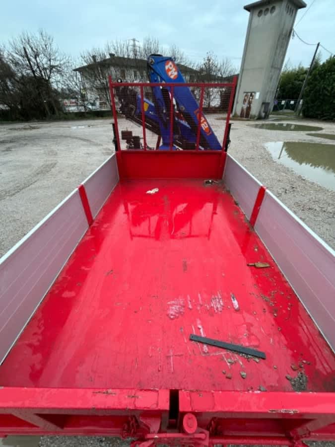 CONTAINER SCARRABILE NUOVO A PIANALE CON SPONDE IN TR5 CON GRU PM · 5,3 m · Rif. 24-N-04 — foto 9 di 9