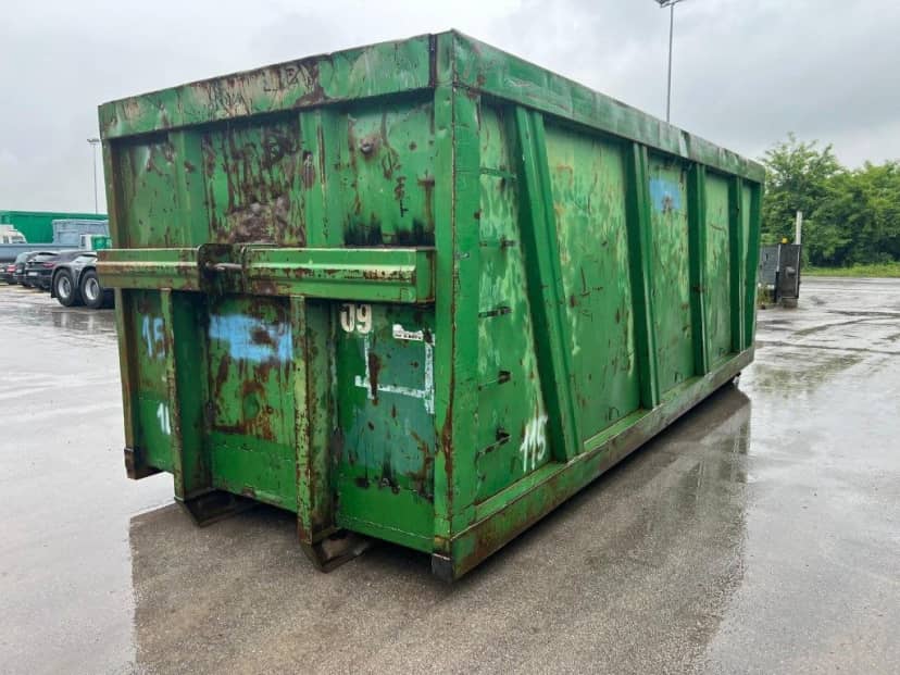CONTAINER SCARRABILE USATO A CIELO APERTO PER INGOMBRANTI · 6,5 m · 33 m³ · Rif. 26-U-61