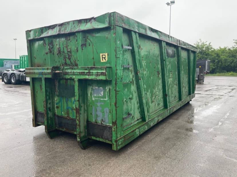 CONTAINER SCARRABILE USATO A CIELO APERTO PER INGOMBRANTI CON · 6,5 m · 33 m³ · Rif. 26-U-60