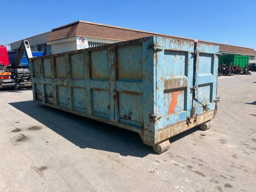 CONTAINER SCARRABILE USATO A CIELO APERTO PER INERTI · 5,8 m · 20 m³ · Rif. 26-U-66 — foto 2 di 6