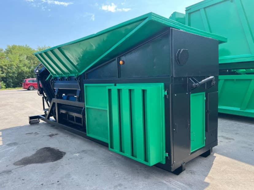 TRITURATORE USATO SCARRABILE BIALBERO PER LEGNAME O RIFIUTI INGOMBRANTI · 6,5 m · Rif. 26-U-103 — foto 2 di 15