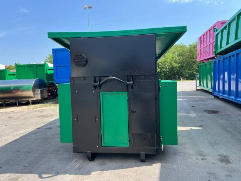 TRITURATORE USATO SCARRABILE BIALBERO PER LEGNAME O RIFIUTI INGOMBRANTI · 6,5 m · Rif. 26-U-103 — foto 4 di 15