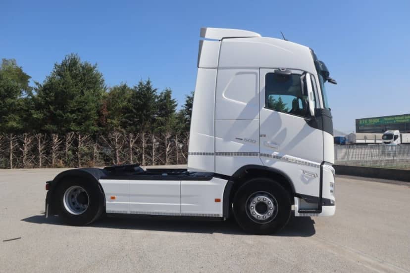 Volvo FH 500 trattore stradale Euro 6 — foto 6 di 22