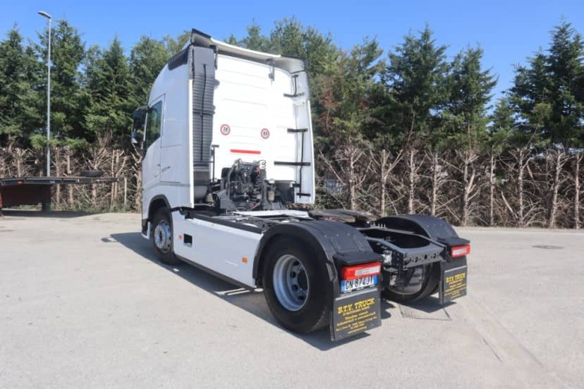 Volvo FH 500 trattore stradale Euro 6 — foto 18 di 22