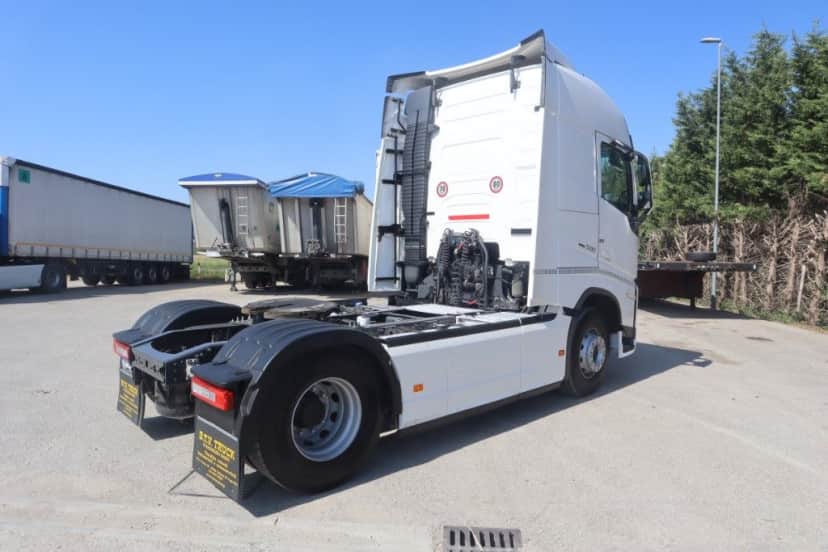 Volvo FH 500 trattore stradale Euro 6 — foto 20 di 22