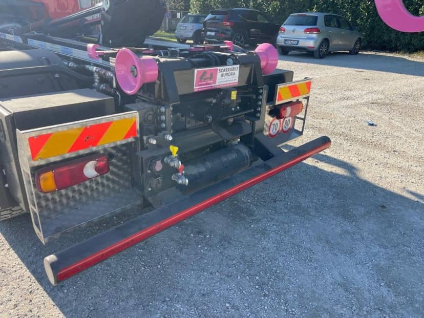 IVECO EUROCARGO 160E2 USATO SCARRABILE PNEUMATICO POSTERIORE — foto 11 di 11