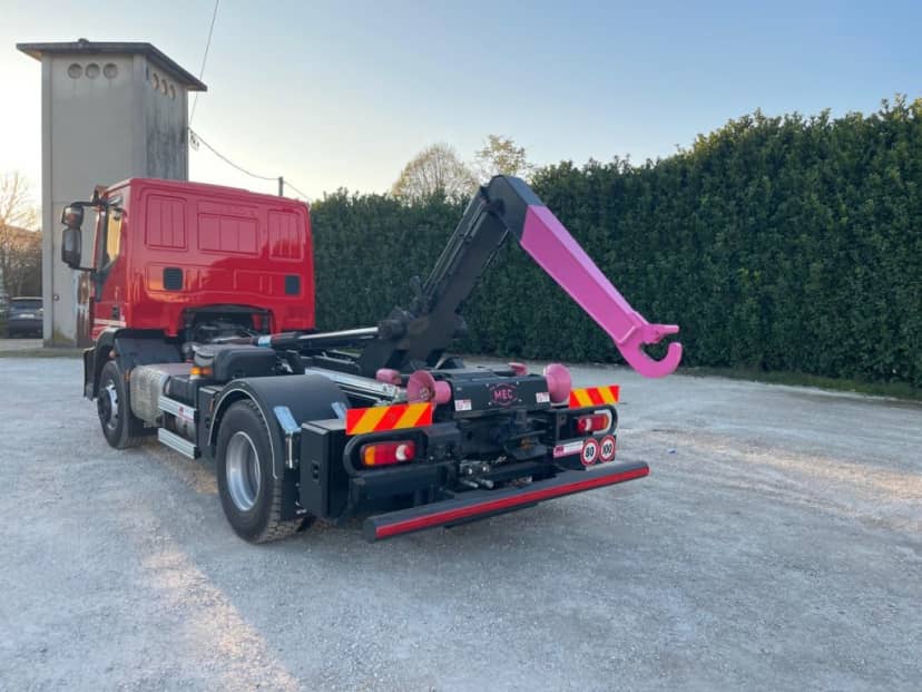 IVECO EUROCARGO 160E32 CON SCARRABILE NUOVO BALESTRATO CON DOPPI TOP LESS — foto 15 di 15