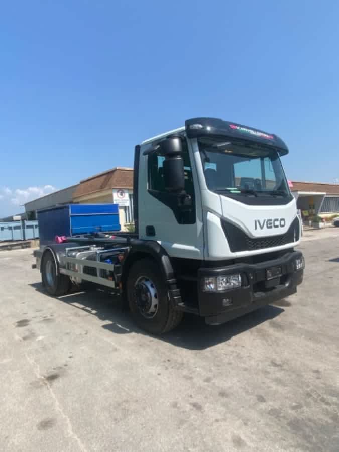 IVECO EUROCARGO 180E32K SCARRABILE NUOVO BALESTRATO 2 ASSI — foto 13 di 13