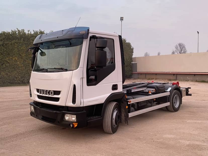 IVECO EUROCARGO 80 E18 CON IMPIANTO SCARRABILE NUOVO BALESTRATO ANTERIORE E PNEU — foto 14 di 24