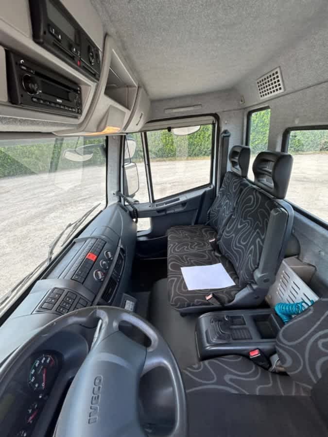 IVECO 120EL22 CON SCARRABILE NUOVO BALESTRATO ANTERIORE E PNEUMATICO POSTERIORE — foto 11 di 11