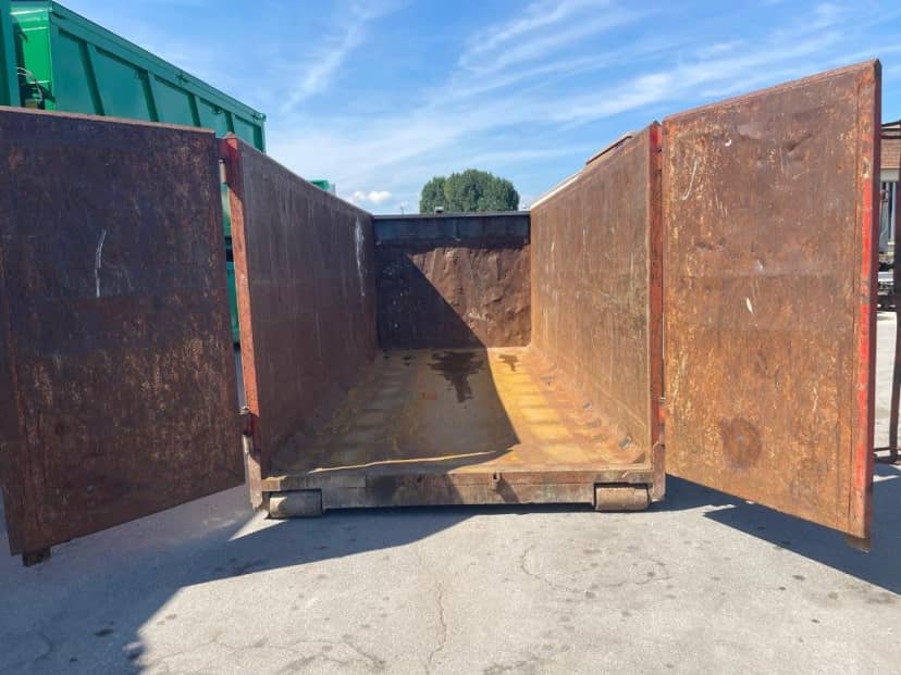 CONTAINER SCARRABILE USATO A CIELO APERTO PER INGOMBRANTI · 6,25 m · 31 m³ · Rif. 26-U-104 — foto 2 di 6