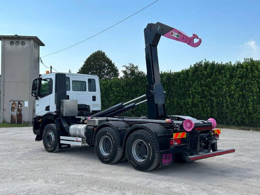 IVECO TRAKKER T-WAY AD380T NUOVO SCARRABILE — foto 3 di 10