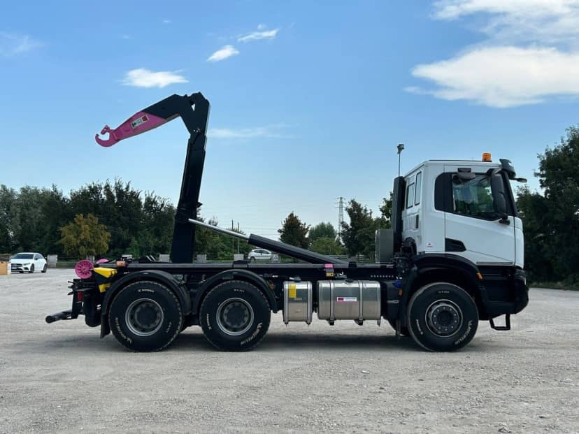 IVECO TRAKKER T-WAY AD380T NUOVO SCARRABILE — foto 6 di 10