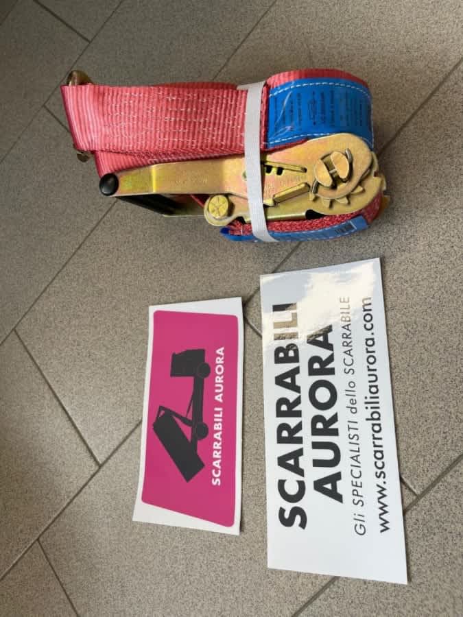 CINGHIA NUOVA PER SOLLEVAMENTO CARICHI PESANTI CON SISTEMA DI ANCORAGGIO