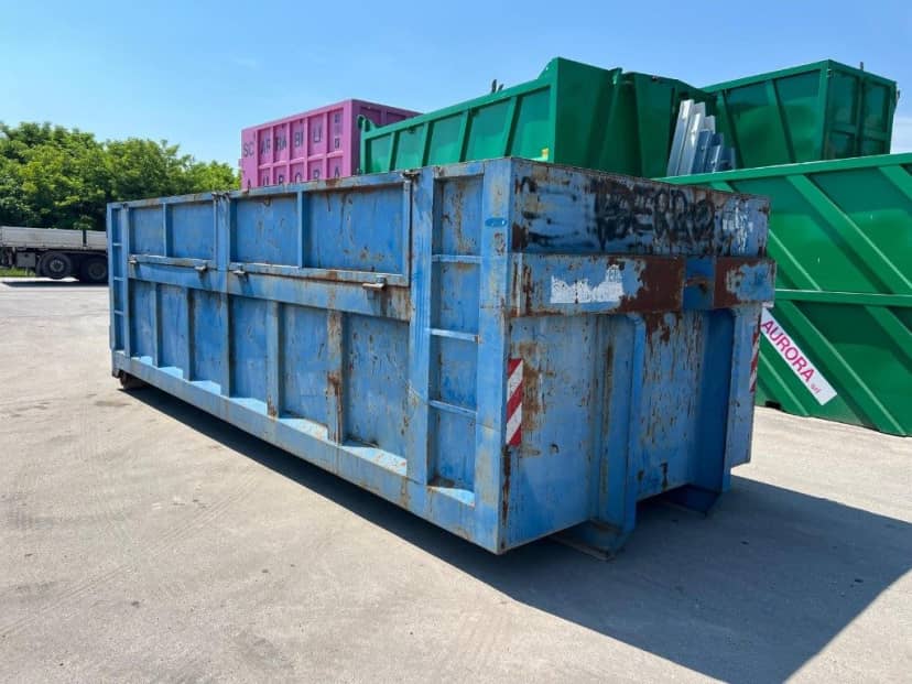 CONTAINER SCARRABILE USATO A CIELO APERTO PER INGOMBRANTI · 6,6 m · 25 m³ · Rif. 26-U-62 — foto 2 di 8