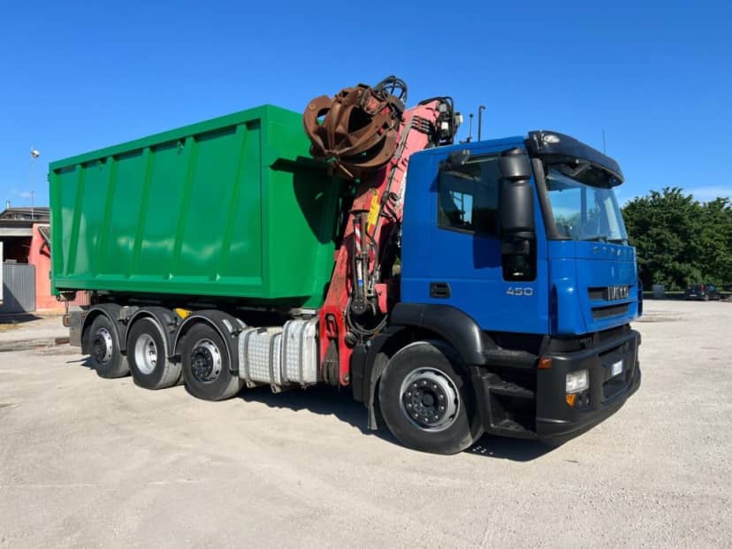 IVECO STRALIS 260.450 SCARRABILE CON GRU A Z DIETRO CABINA — foto 5 di 10