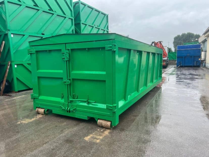 CONTAINER SCARRABILE NUOVO CON COPERCHIO PER INGOMBRANTI · 6 m · 21 m³ · Rif. 25-N-40 — foto 4 di 7