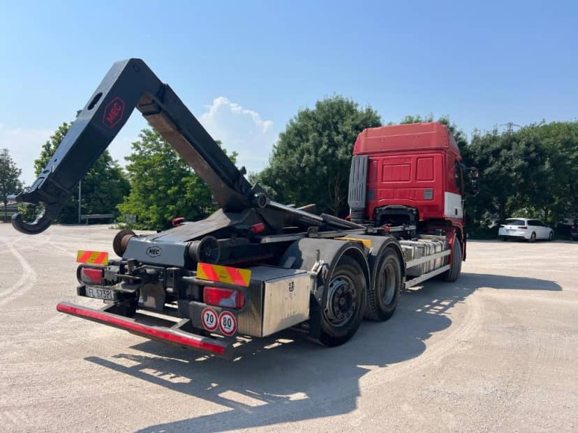 IVECO AT260SY USATO SCARRABILE PNEUMATICO POSTERIORE — foto 4 di 10