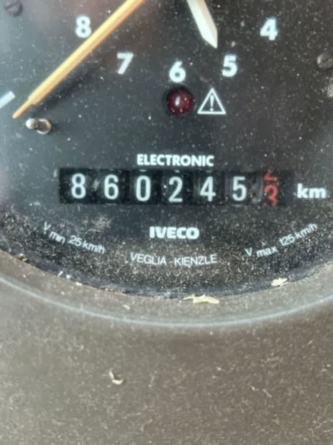 IVECO 175/24 A TELAIO BALESTRATO ANTERIORE E POSTERIORE 6X2 — foto 5 di 6