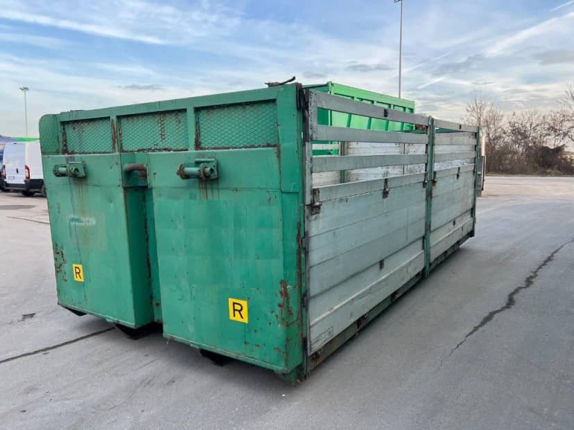 CONTAINER SCARRABILE USATO A PIANALE CON SPONDE E SOVRASPONDE · 6 m · Rif. 26-U-06
