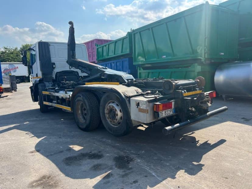 IVECO STRALIS 260S-E4 SCARRABILE PNEUMATICO POSTERIORE 6X2 — foto 3 di 9